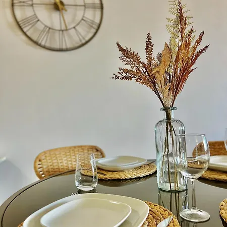 Апартаменты 2bdr Ocean And La Gomera Vista Getaway *